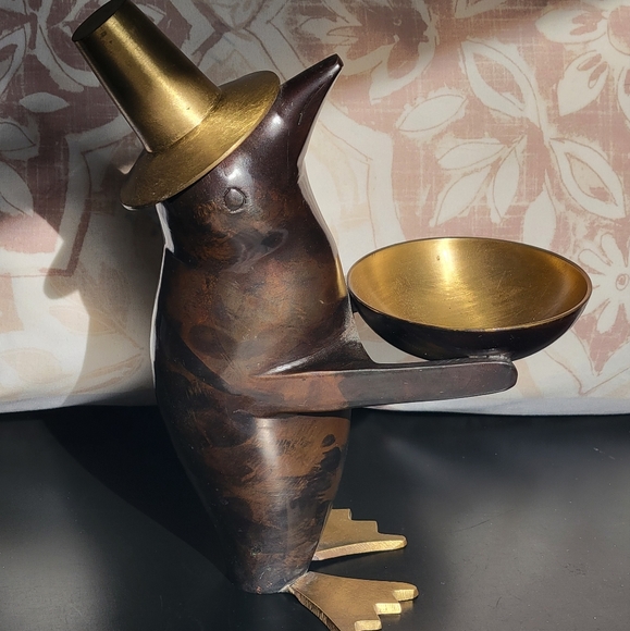 Metal Brass Penguin Butler Made in India - Picture 2 of 13